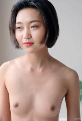 Marilyn “Chair_Girl” Li Jiao “Komşu Kız” MetCN (46P)