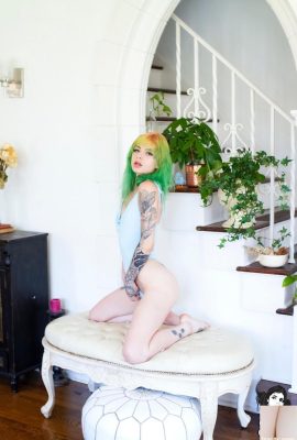 [Suicide Girls] 03 Nis 2023 – Dreaming – Sunset Garden[48P]