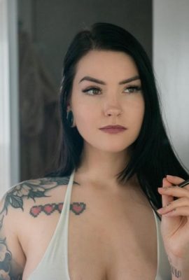 (Suicide Girls) 21 Mart 2024 – Magnum – Yağmur Üzerime (48P)