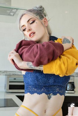 (Suicide Girls) 08 Kasım 2024 – Torro – Sulu (49P)