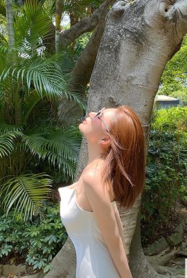 Sevimli tatlım “Beggie_Becky”nin güzel göğüsleri var ve hayranlar onun çok güzel olduğunu söylüyor (10P)