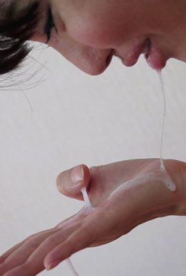 Çarlanmış milf yalama anal dublörler, normal erkekler dayanamaz (28p)