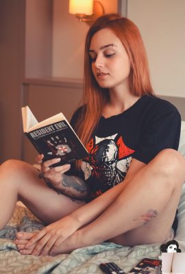 (Suicide Girls) 25 Şub 2025 – Sphynxcoon – Umbrlla (466p)