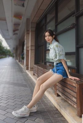 “Chris” tatlı ve seksi içbükey eğriler insanları çok sevmek istiyor (22p)