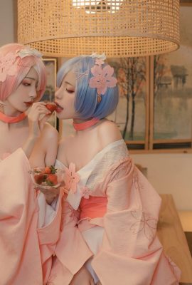 Miao Xiaoji x Goldfish Kinngyo “Sıfırdan Kadın Vücudunun Bayramı” (101p)