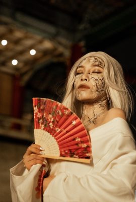 Sevimli Güzellik “Ami” ilk bakışta hassas bir cilde düştü (19p)