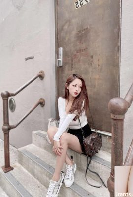 “Tavşan” Süper Güzel (10p) derin yüz özelliklerine sahiptir