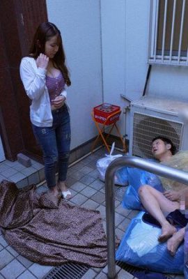 (Hatano Yui) Bir erkek alıp tutan bir kadın Hatano Yui (20p)