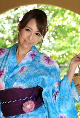Anal ekleme Asagiri Mitsuru (23p) ile çarpıtılmış güzel bir yukata yüzü