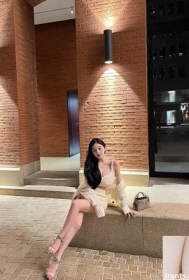 Seksi Ağ Güzelliği “Qian Hui” sadece izleyerek heyecanını gizleyemez (10p)