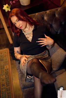 (Suicide Girls) 14 Mayıs 2025 – SCOLW – Zevk ve Şehvet (44p)