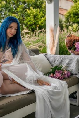 (Suicide Girls) 18 Mayıs 2025 – Khalamit – Büyüleyici Çay Partisi (60p)