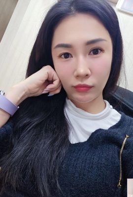 Büyük gözlü kız “Avery Wen Feifei” Tiancai'nin köküdür (10p)