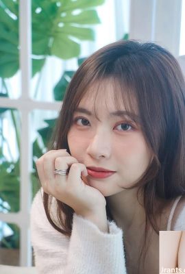 “Lin Yuxuan” gerçek bir insana benzemeyen güzel bir vücut oranına sahiptir (10p)