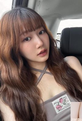 Süper tatlı ve zarif güzellik “Yatmak” beden ve zihni yatıştırır (10p)