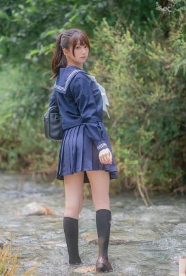 Canavar Meow – Nehirde Oynama (110p)