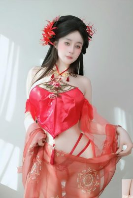 (Çevrimiçi Koleksiyon) Silver 81 – Mayıs 2025 Üye Koleksiyonu (100P)