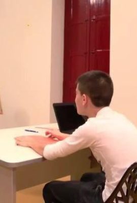 Vicdan Okulu hızla kaydolun, öğretmen size adım adım nasıl seks yapacağınızı öğretecektir (41p)