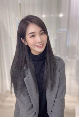 Tatlı kız “Yun Yun'er” figürünün faulü var ve o kadar iyi görünüyor ki (10p)