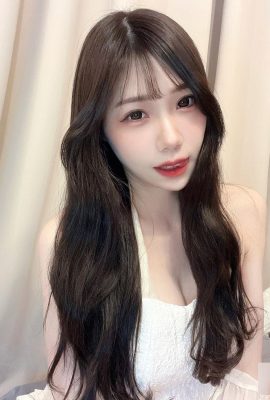 Yandaki kız “Sister Lin” çok cazip ve insanları öne çıkarıyor (10p)