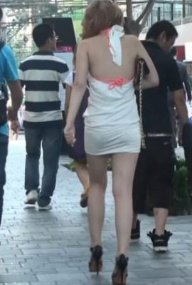 (Çevrimiçi Koleksiyon) Pembe sırtsız kıyafet giyen seksi kızın fotoğraflarını çekmek için caddeyi takip edin (21p)