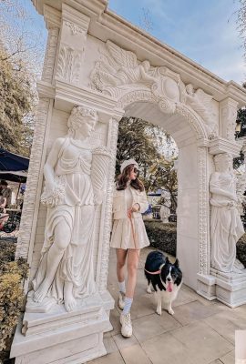 Seksi Küçük Şeytan “Xia Qing” insanları durduramayan beyaz ve hassas bir figüre sahiptir (10p)