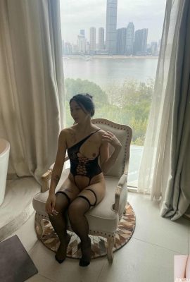 (İnternet Koleksiyonu) Qiqi – Çin modeli 2024.11.08 Özel Çekim – 6 (129p)