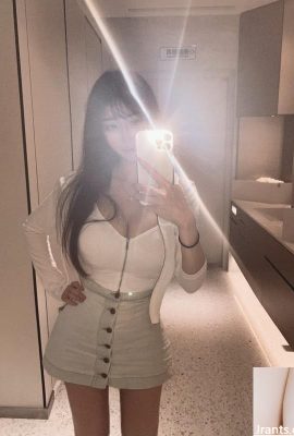 “Eli” Tam ve Büyük Göğüsler Görüşünüzü Bombardı (12p)