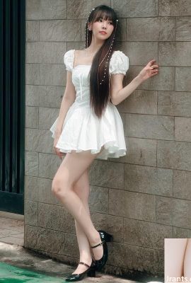 Baştan çıkarıcı ve seksi “Kiyomi Hyunhyun” sadece görsel bir eleştirel grev! (10p)