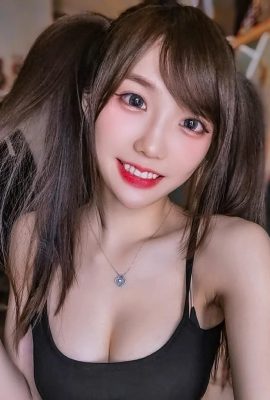 “Anne Bella” sıcak figür insanları ilk bakışta aşık ediyor (10p)