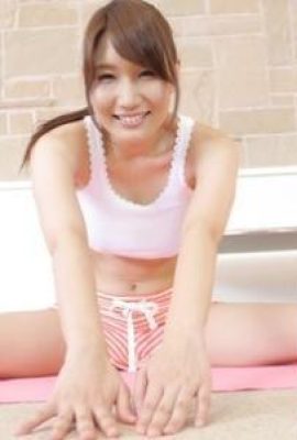 Seksi Asyalı Kız Wild Sex (13p) sonra buruşuk kedi gösteriyor