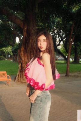 “Wang Ruyin” tam cazibesi olan küçük bir prenses gibi tatlı bir mizaç var (10p)