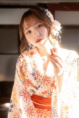 İnternet Ünlü “Tn Yuanyuan” Tatlı Gülümseme İnsanları Doğrudan Aşık Olur (10p)