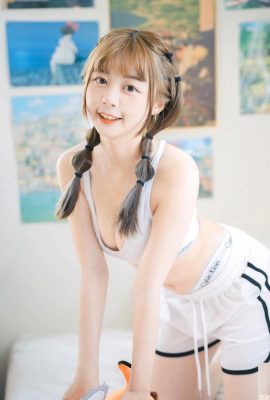 “Yi Qing はる” İnsanların kalplerini dönüştüren küçük peri'nin tatlı cazibesi direnemez (10p