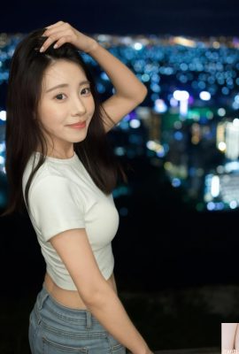 “Yuxin” saf bir görünüme, tatlı bir görünüme ve beliren iyi bir figüre sahip (10P)