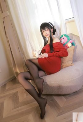 (Çevrimiçi koleksiyon) Aqua 水淼–Yor Forger Kırmızı Kazak (68P)