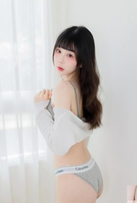 “Tost Ekmeği” Beyaz ve yumuşak gövde resmi çok dikkat çekicidir ve güçlü bir baştan çıkarıcılık yaymaktadır (10P)