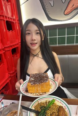 Tanrıça “Xiaoberry” güzellik ve çekicilikle bir arada var oluyor (10P)