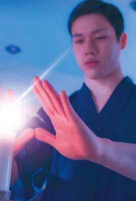 Sarina Hyunaga: Diğer kişinin zihnini ve bedenini kontrol etme gücünü aşan Aiki NTR.