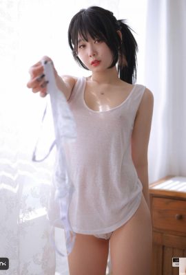 Model Zia'nın albüm etiketi seksi güzellik (35P)