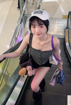 “Lee Eun-hee” hem tatlı hem de seksi, çok çekici küçük bir figürle (10P)