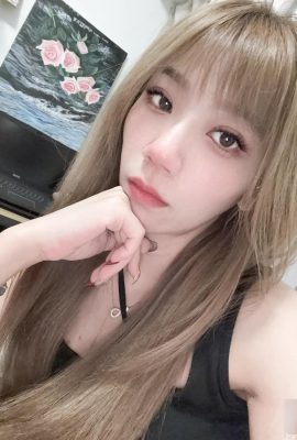 Enfes güzelliğin cazibesi “Momo” ortaya çıkıyor ve baştan çıkarıcılıkla dolu (10P)