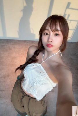 “IreneHuang” tatlı bir görünüme sahip ancak sıcak bir kıvrıma sahip (10P)