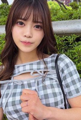 (Karın kasları olan büyük göğüsler) Çok fazla deneyime sahip, ciddi, genç bir eş. Kocamınkinden üç kat daha büyük şeytani bir sikle zevk alıyorum… (21P)