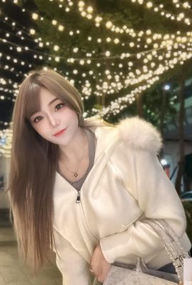 “Zhen'er”in güzel bir yüzü var… Tombul vücudunun çekiciliği karşı konulmaz (10P)