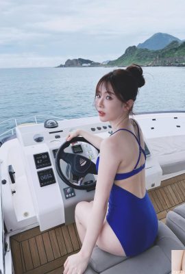 Huang Yuxuan Lucy'nin huysuz internet ünlüsü sulu gözlere ve sınırsız güce sahip (10P)