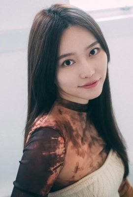 “Zhang Caining” çok ateşli, beyaz ve hassas görünüyor ve son derece baştan çıkarıcı güzel bir vücuda sahip (10P)